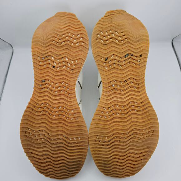 Reebok Zig Dynamica 4.0 Cream Wine Womens 7 Running Shoes - Picture 10 of 11